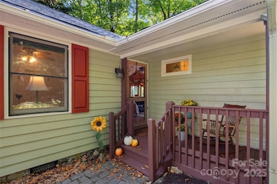 31 Piney Ridge Ln unit 27, Saluda, NC 28773 - photo 5