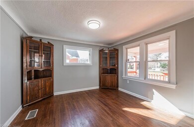 Built-in curio cabinets in dining room
