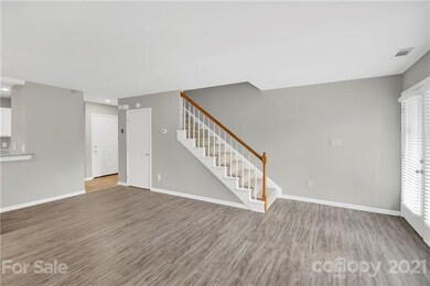230 S Cedar St unit 7, Charlotte, NC 28202 - photo 7