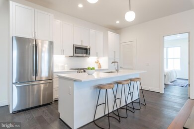 770 Park Rd NW unit 303, Washington, DC 20010 - photo 6