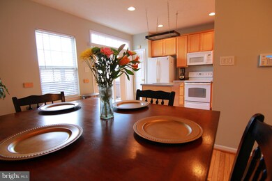 827 Lowe Rd, Middle River, MD 21220 - photo 6