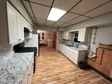 1300 Main St, Scranton, PA 18519 - photo 3