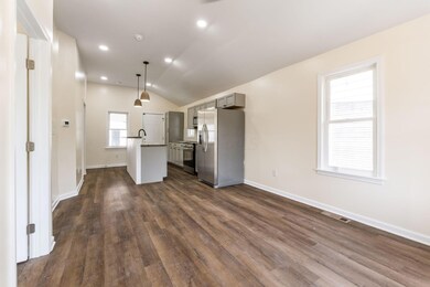1014 Olmstead Ave (Interior)-2