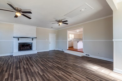 406 S Audubon Dr, Albany, GA 31707 - photo 3