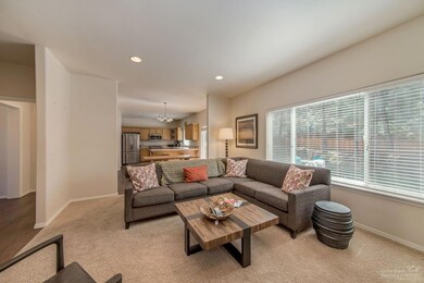 19505 Meadowbrook Dr, Bend, OR 97702 - photo 5