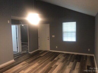 1406 Southridge St unit 4, Shelby, NC 28152 - photo 6