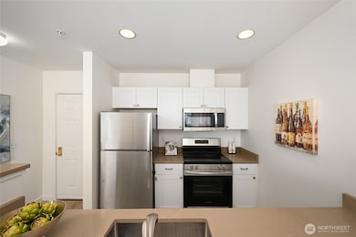 524 6th Ave W unit 404, Seattle, WA 98119 - photo 7