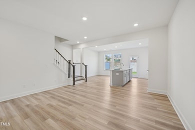 918 Kensley Grove Ln unit 66, Fuquay-Varina, NC 27526 - photo 7