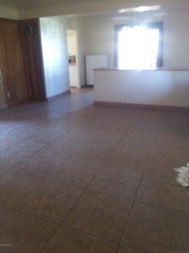 Living Room / Dining Area