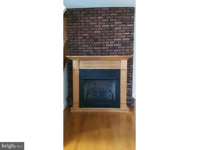 4304 School Ln, Drexel Hill, PA 19026 - photo 7