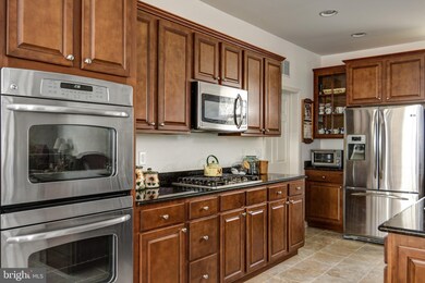 200 Wilshire Blvd, Swedesboro, NJ 08085 - photo 5