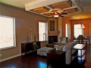 Living Room. Classy ceiling & fan plus r