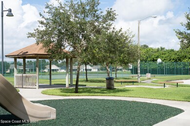 442 Cressa Cir, Cocoa, FL 32926 - photo 2