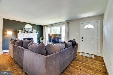 7905 Elmwood Ln, Clinton, MD 20735 - photo 3