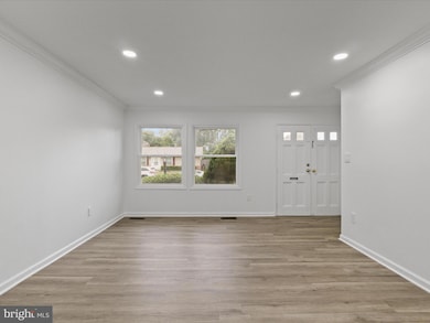 804 W Nettle Tree Rd, Sterling, VA 20164 - photo 6