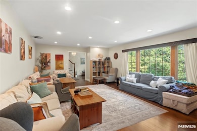 10 E Allendale Rd, Saddle River, NJ 07458 - photo 4