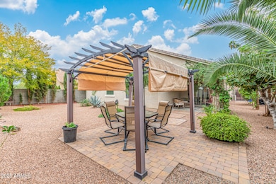 11752 N 165th Ave, Surprise, AZ 85388 - photo 2