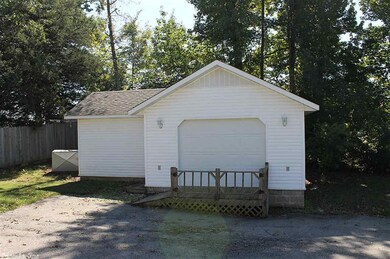 1915 N Campground Rd, Paragould, AR 72450 - photo 2