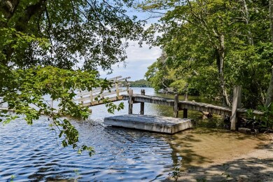 50 Fox Run Ln, East Falmouth, MA 02536 - photo 2