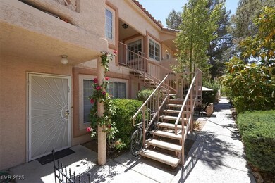1612 N Torrey Pines Dr unit 203, Las Vegas, NV 89108 - photo 2
