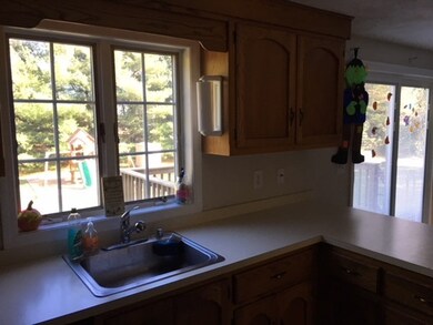 2 Karen Ln unit B, Londonderry, NH 03053 - photo 6