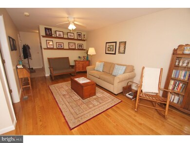 482 Berkshire Dr, Souderton, PA 18964 - photo 4