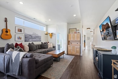 7756 S Rooftop Dr, Midvale, UT 84047 - photo 3