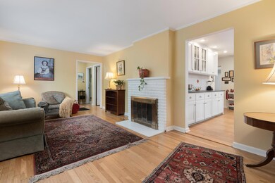 2595 Mount Holyoke Rd, Columbus, OH 43221 - photo 4