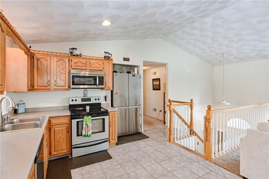 238 Minerva Ave, Cumberland, RI 02864 - photo 6