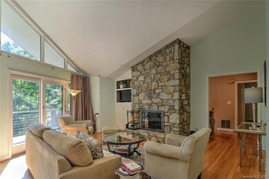 3 Elmwood Ln, Asheville, NC 28803 - photo 4