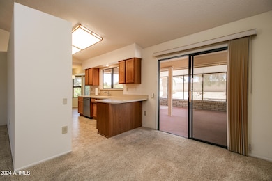 Dining Area with Breakfast Bar