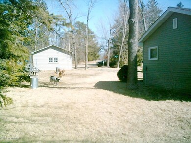HOME & GARAGE
