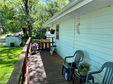 2303 SE 8th Ct, Des Moines, IA 50315 - photo 5