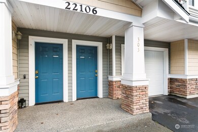 22106 41st Place S unit 303, Kent, WA 98032 - photo 2