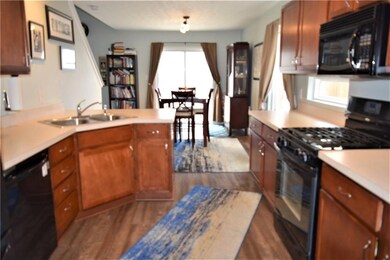 2612 Grand Fir Dr, Greenwood, IN 46143 - photo 4