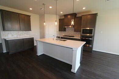 22207 Wellington Way, Tomball, TX 77375 - photo 4