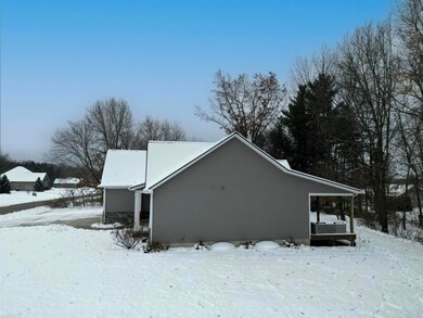 16396 Shadow Ln, Linden, MI 48451 - photo 4