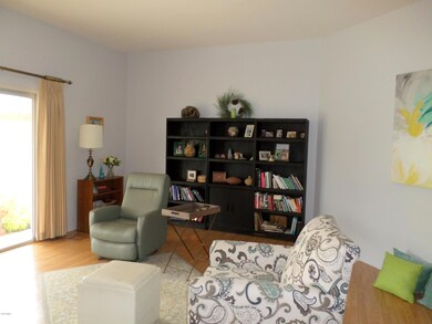 10645 W Pineaire Dr, Sun City, AZ 85351 - photo 4