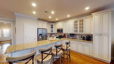 2105-Bay-Blvd-08312021_125430