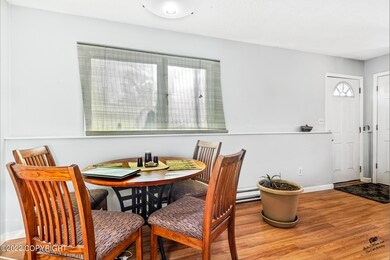 003-MLS 8624 N-4 Boundry Ave-05
