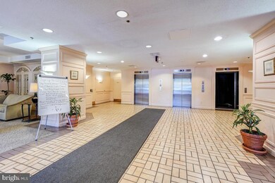 Greens of Leisure World unit 1014, Silver Spring, MD 20906 - photo 2