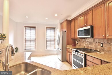 2612 Lighthouse Ln, Baltimore, MD 21224 - photo 5