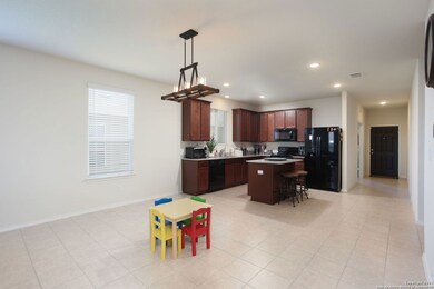 10342 McQueeney, San Antonio, TX 78252 - photo 7