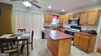 368 Willow Dr, Elkton, MD 21921 - photo 4