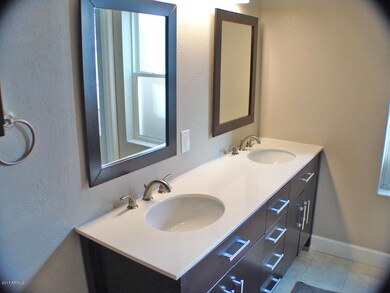 9816 N 24th Place, Phoenix, AZ 85028 - photo 6