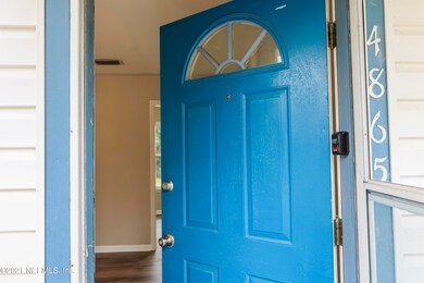 4865 Riverdale Rd, Jacksonville, FL 32210 - photo 4