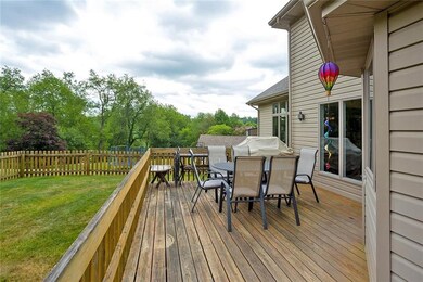 3327 Carriage Cir, Murrysville, PA 15632 - photo 4