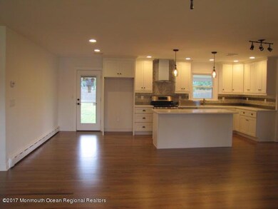 128 Wyncrest Rd, Marlboro, NJ 07746 - photo 3