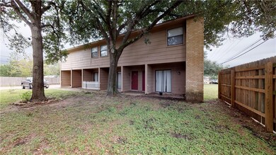 202 Lincoln Ave unit C, College Station, TX 77840 - photo 3