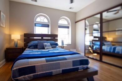 Quinn A interior (no watermark) - 1